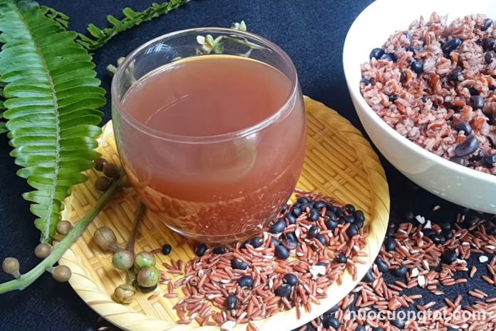Cách làm trà gạo lứt đậu đen thơm ngon bổ dưỡng