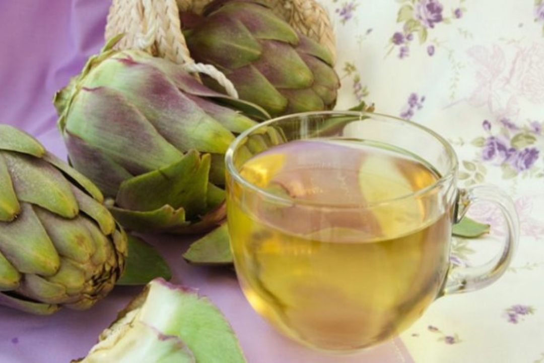 Bạn đã biết đến cách detox cơ thể với trà atiso chưa?